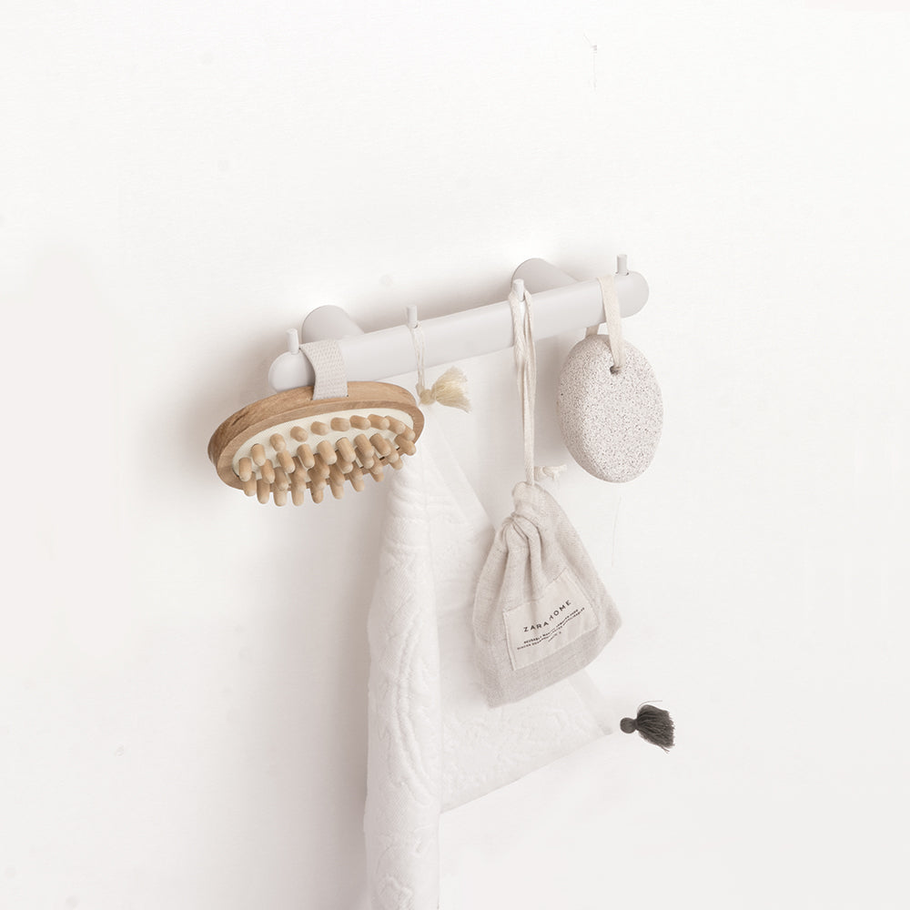 Corona Four Hooks — White Matt